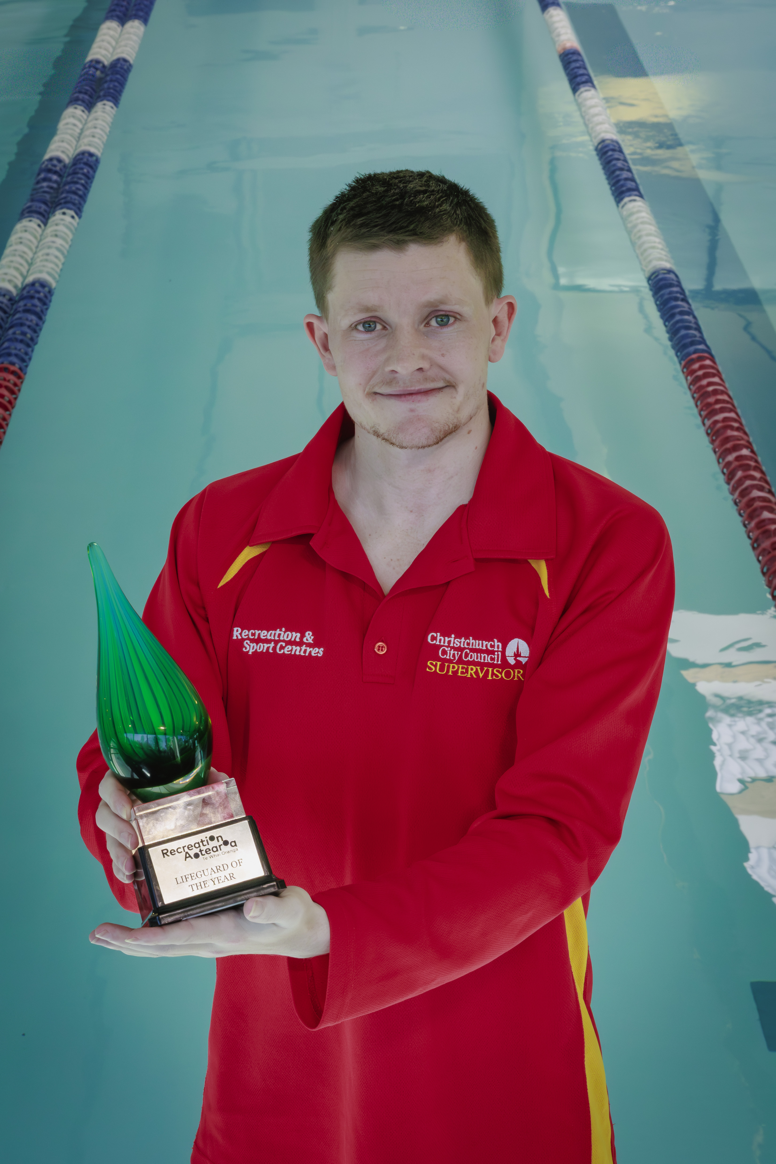 TROPHY-3.jpg